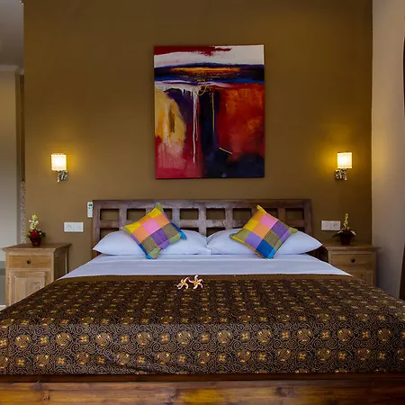 Hotel Warji House 1